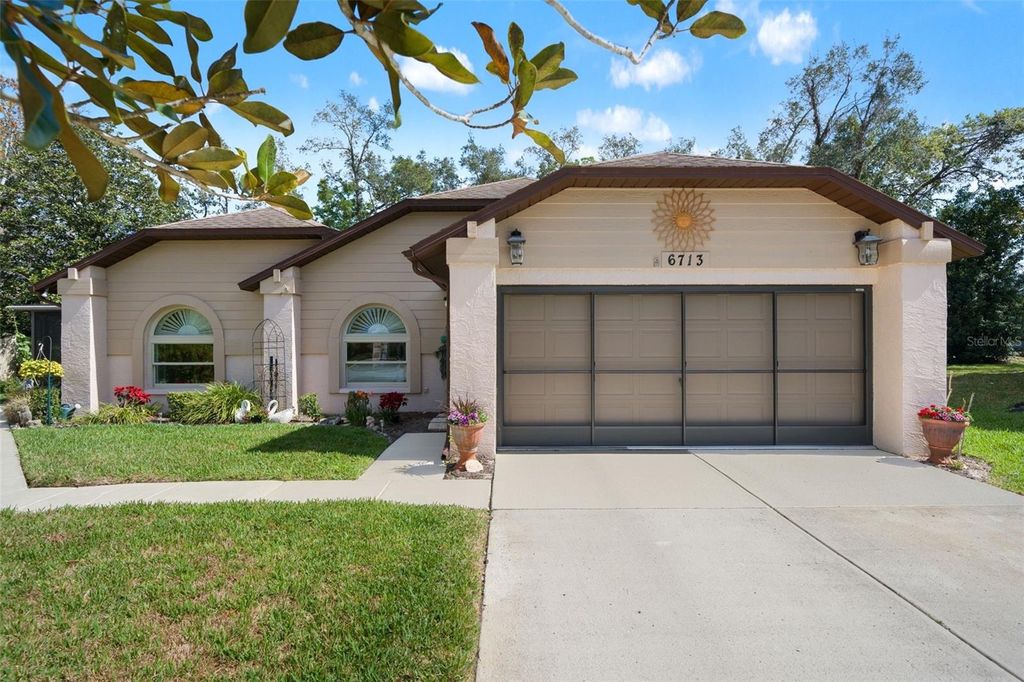 Photo of 6713 Oak Cluster Circle, Spring Hill, FL 34606 (MLS # W7883706)