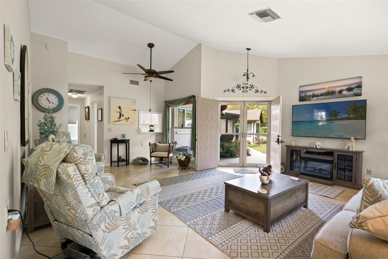 TIMBER PINES - Residential