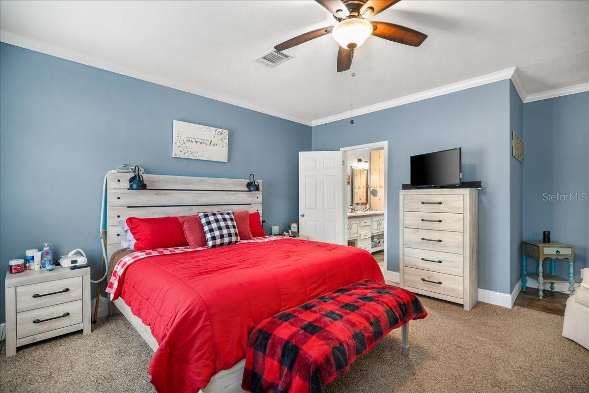 MINI FARM COUNTRY ESTATES - Residential