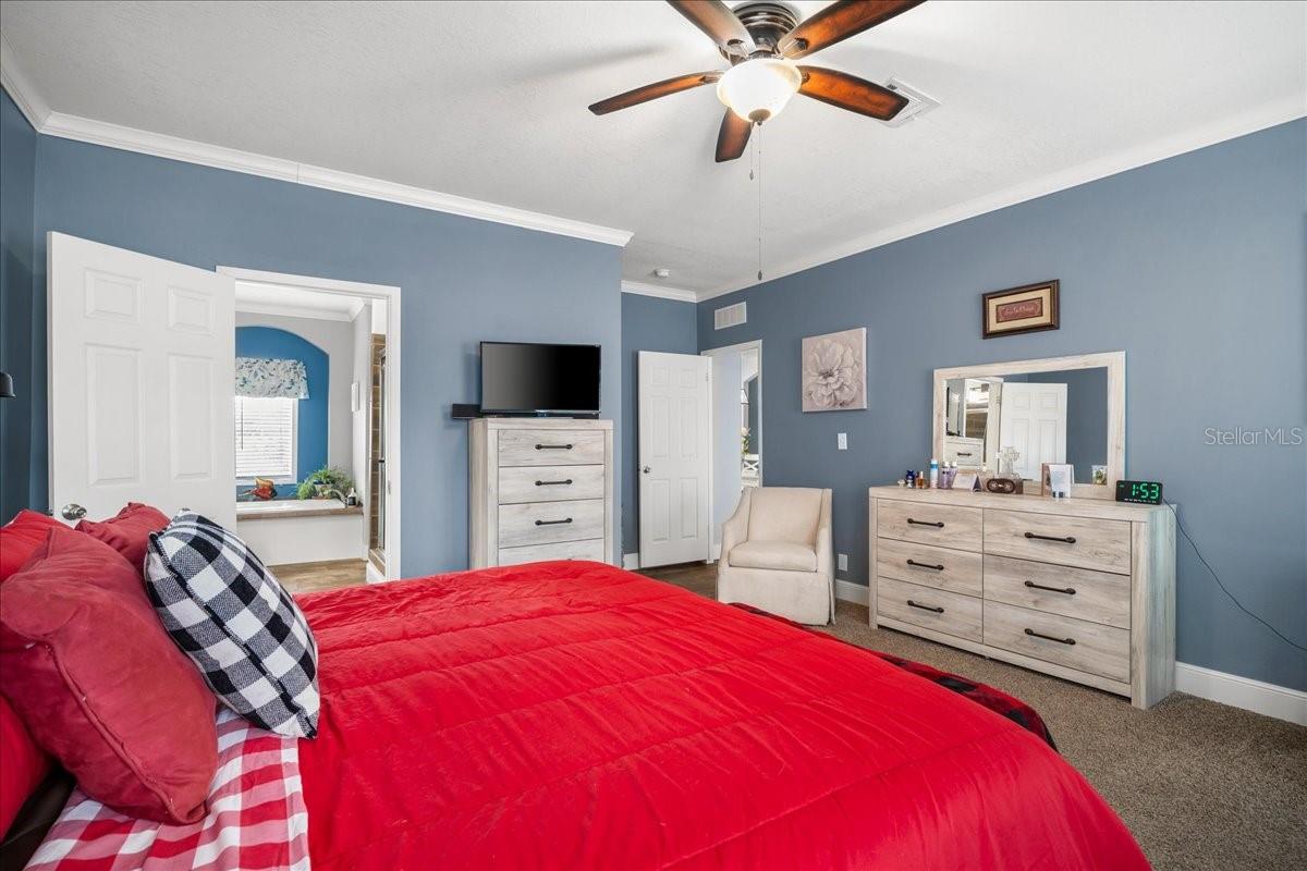 MINI FARM COUNTRY ESTATES - Residential