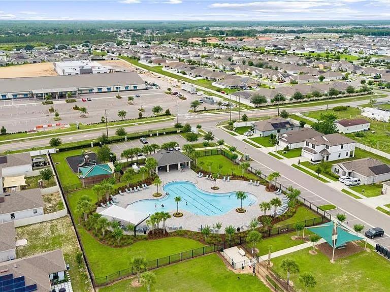 NORTHRIDGE ESTATES - Residential