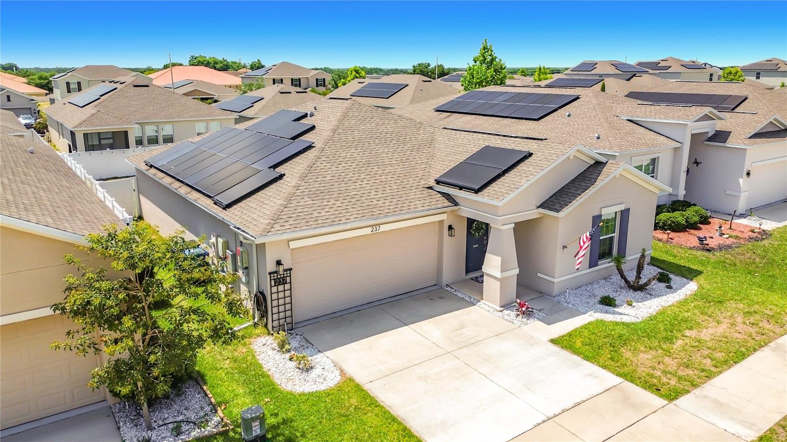 NORTHRIDGE ESTATES - Residential