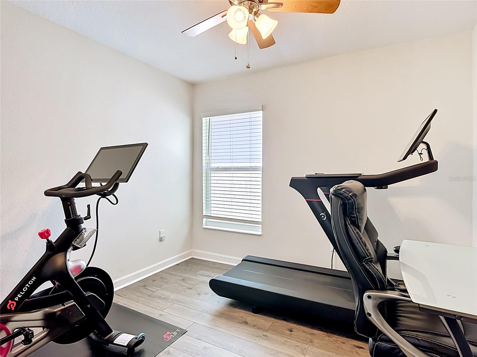NORTHRIDGE ESTATES - Residential