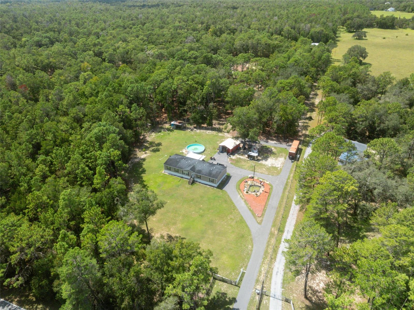 ISTACHATTA ACRES - Residential