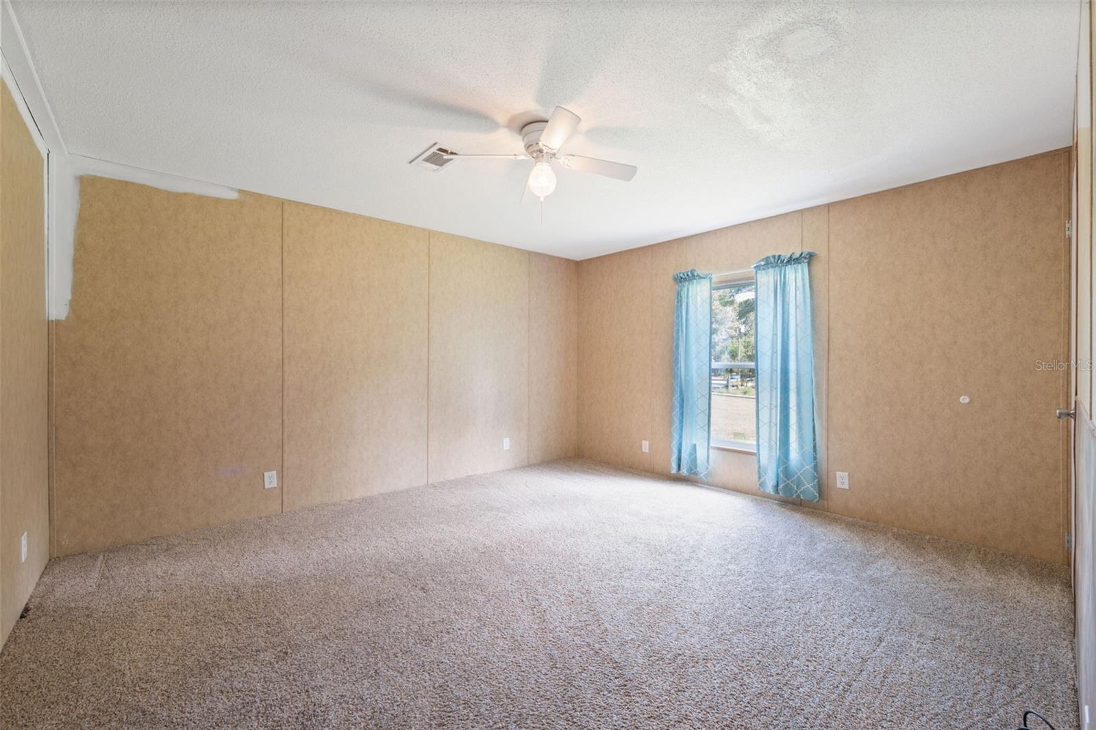 ISTACHATTA ACRES - Residential