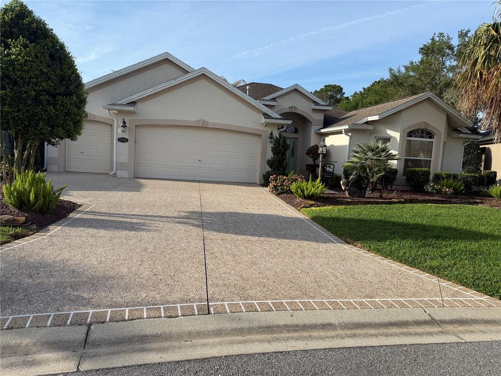 Photo of 17318 SE 85th Willowick Circle, The Villages, FL 32162 (MLS # G5110623)