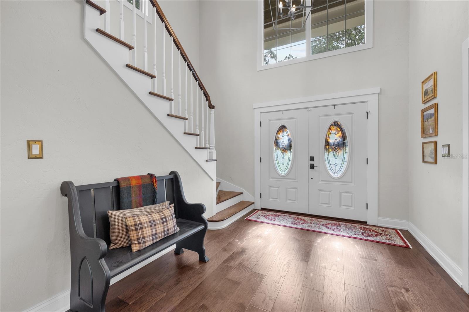 COUNTRY CLUB ESTATE MCINTOSH GRT - Residential