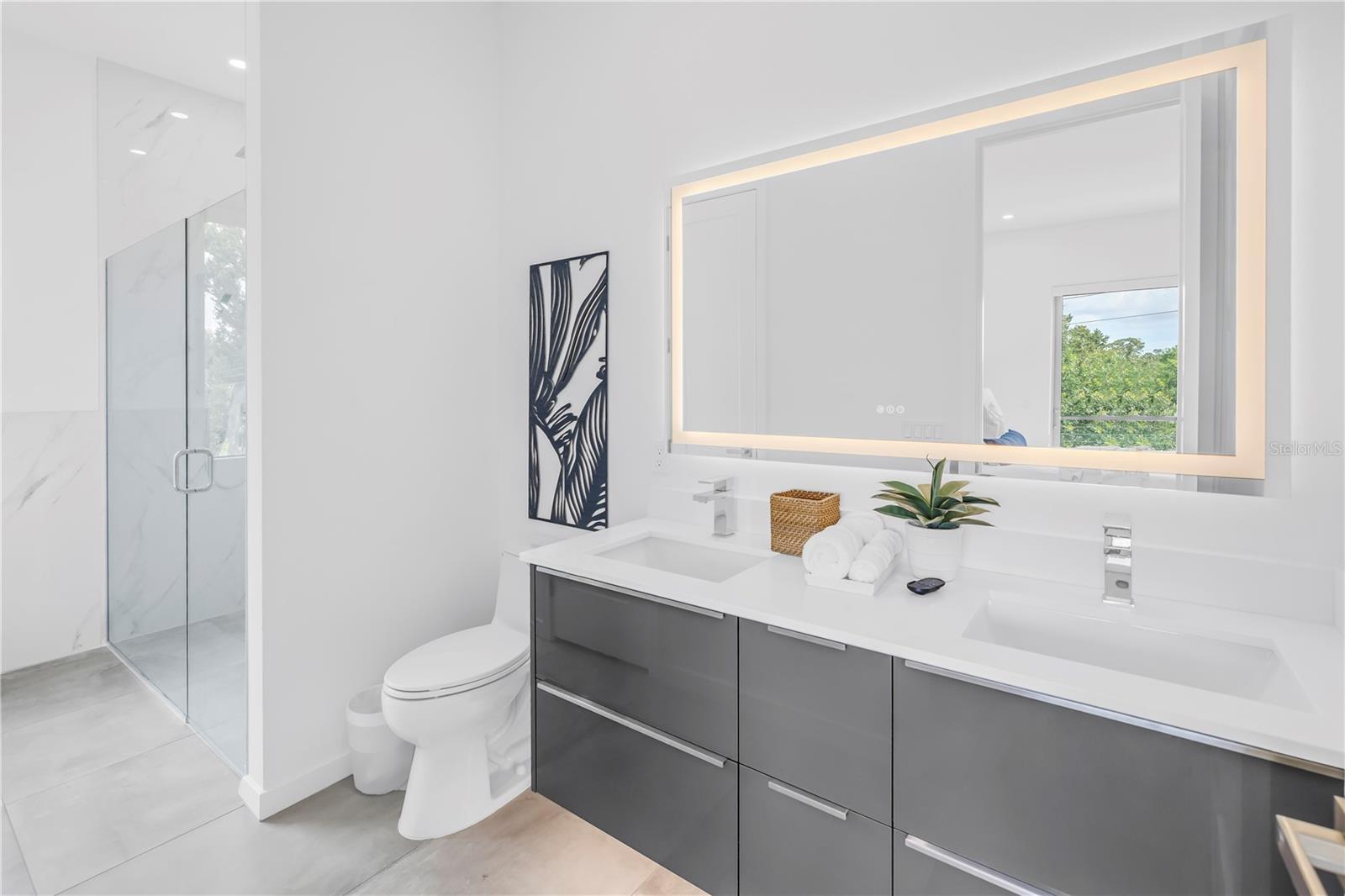 LOMA LINDA PARK - Residential Lease