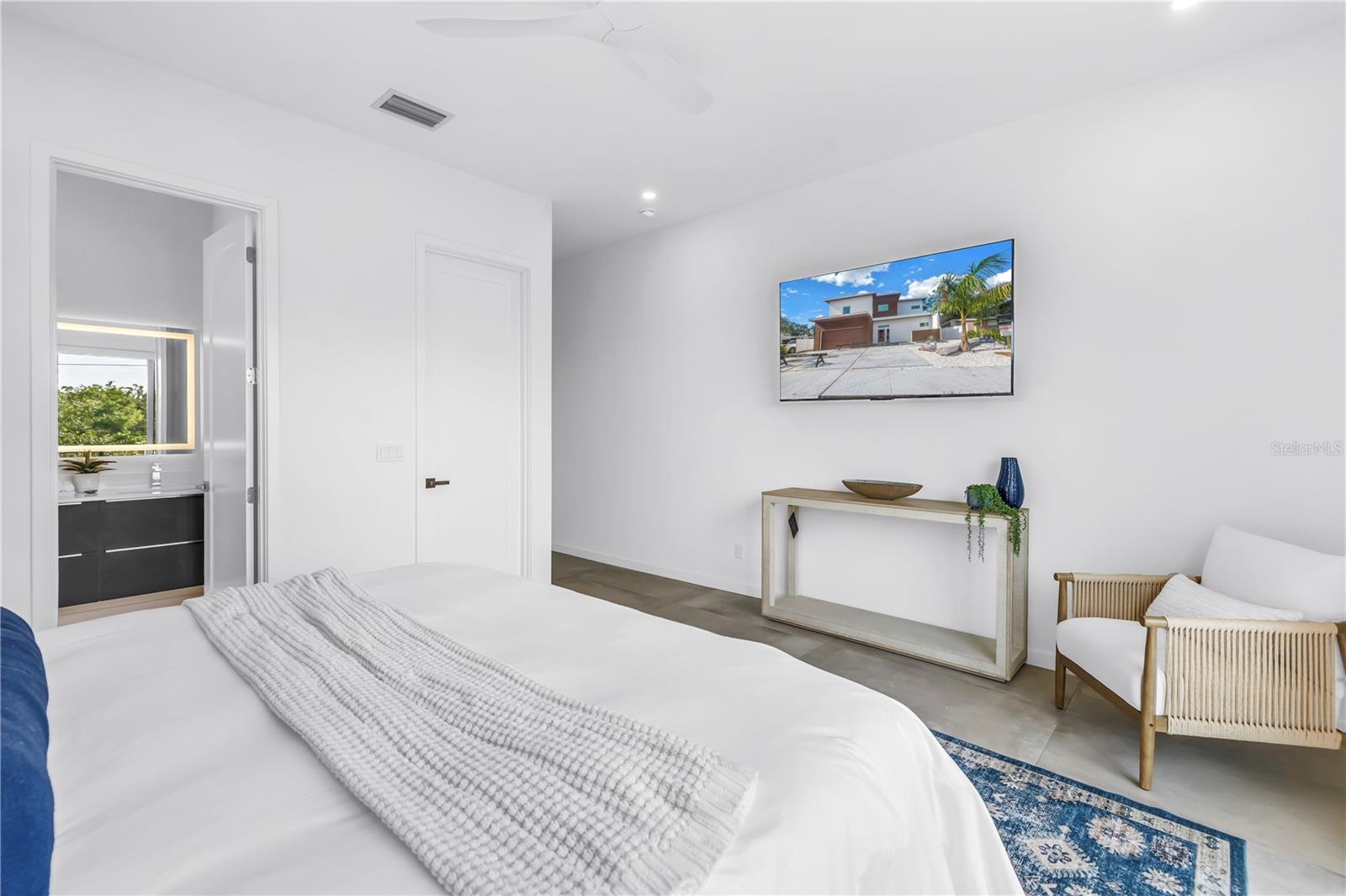 LOMA LINDA PARK - Residential Lease