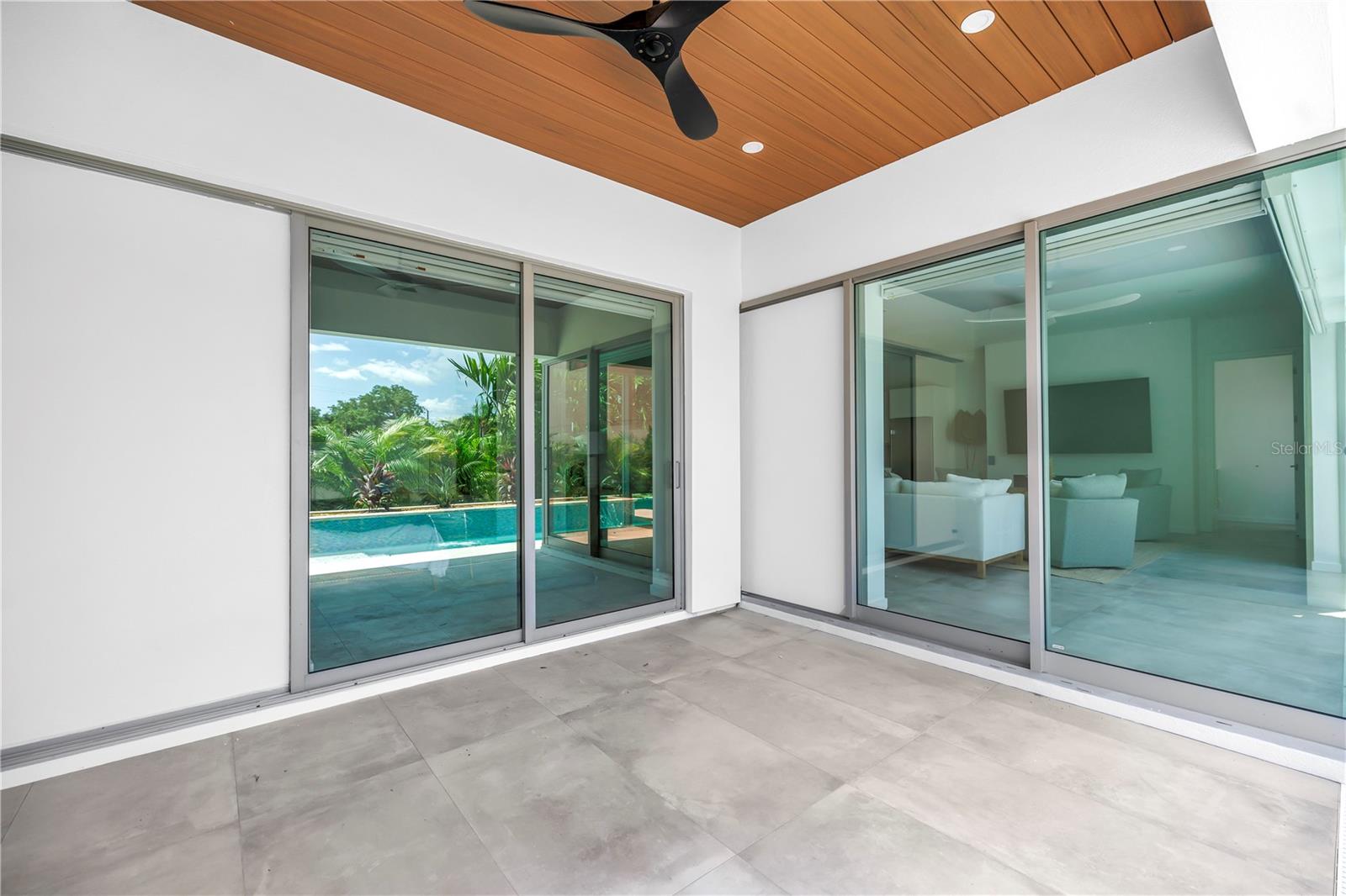 LOMA LINDA PARK - Residential Lease