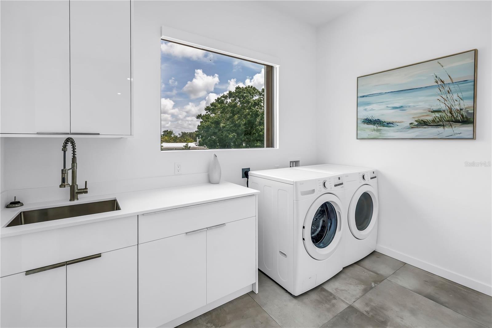 LOMA LINDA PARK - Residential Lease