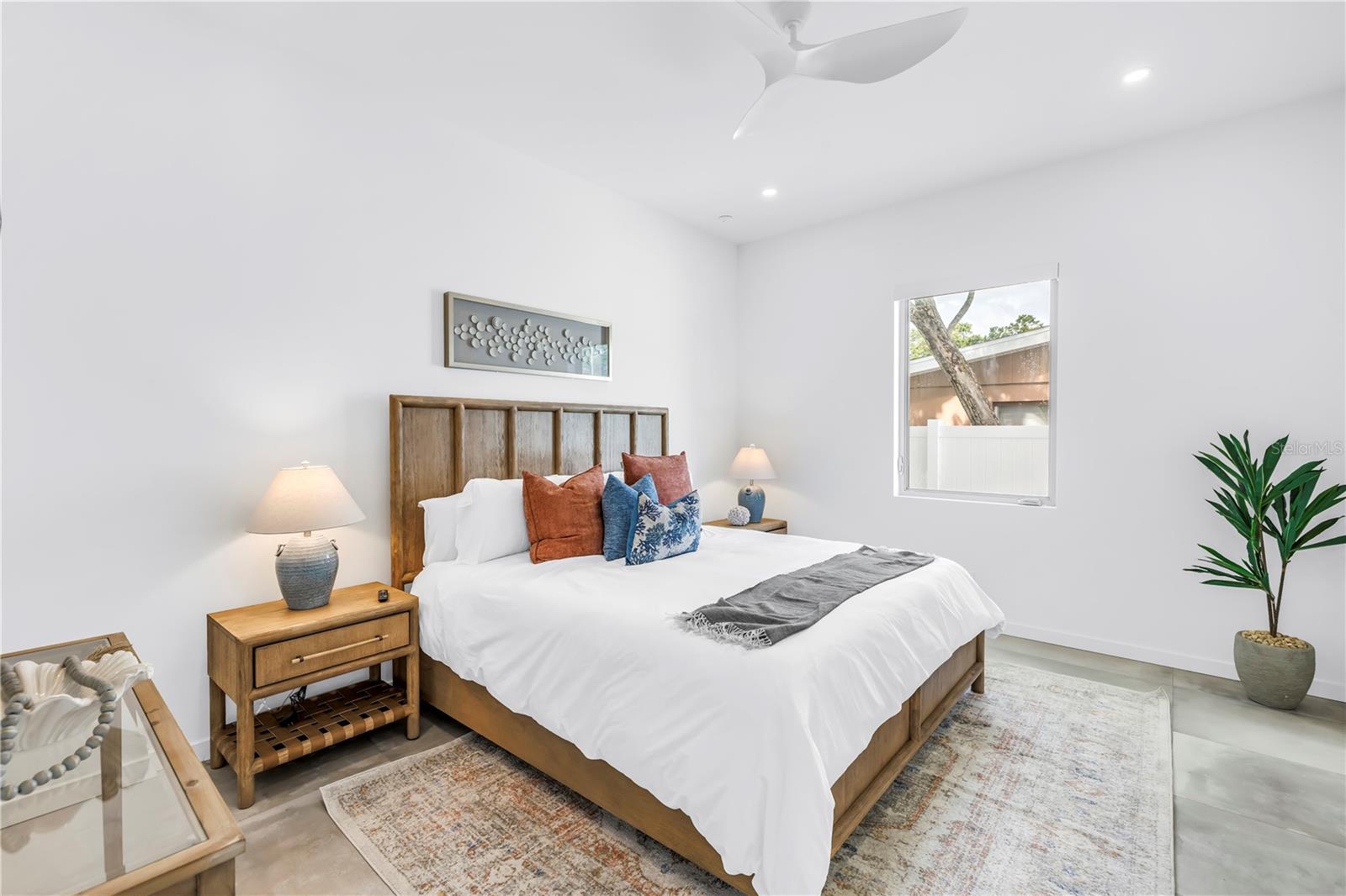 LOMA LINDA PARK - Residential Lease