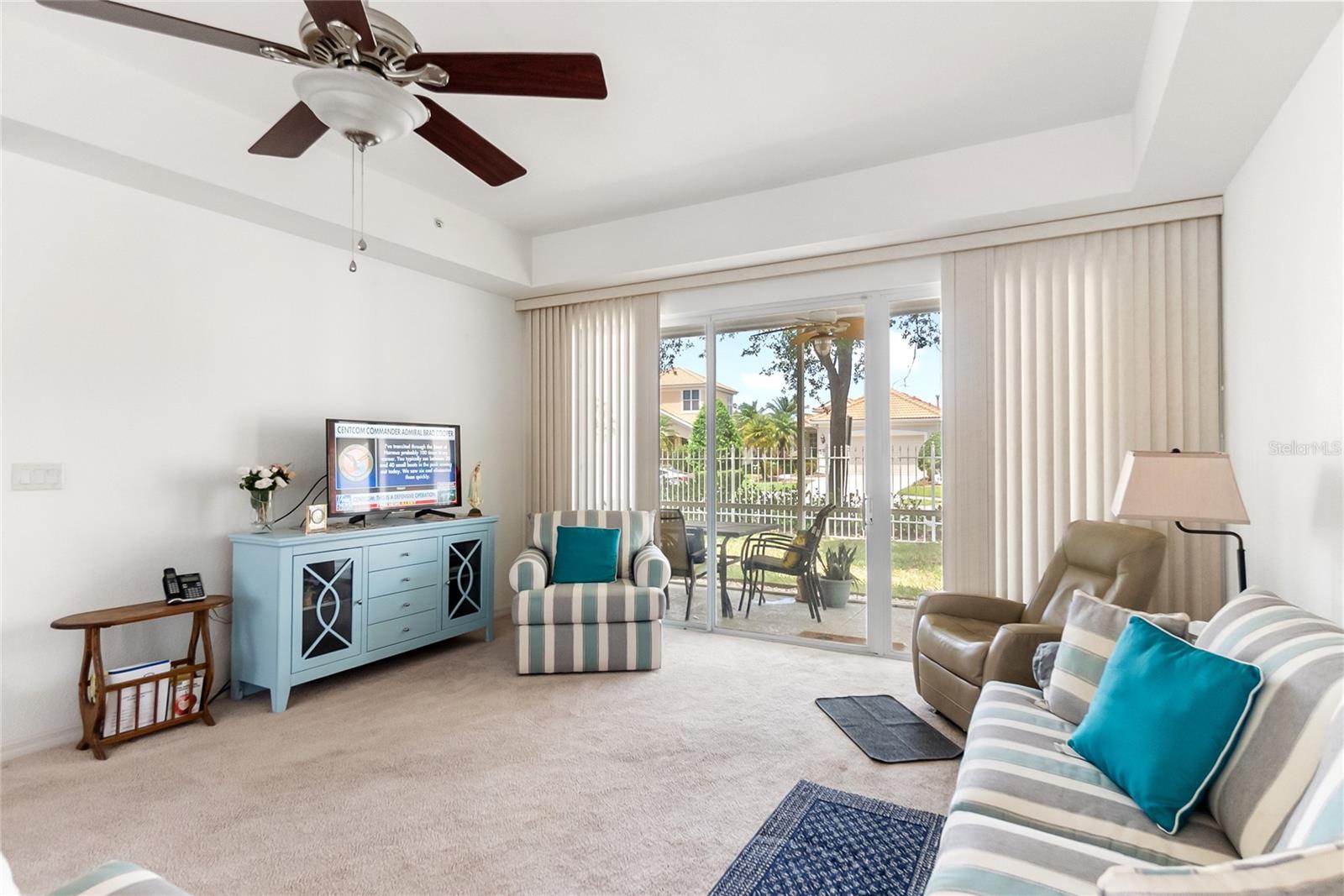 PALM GROVE - Residential