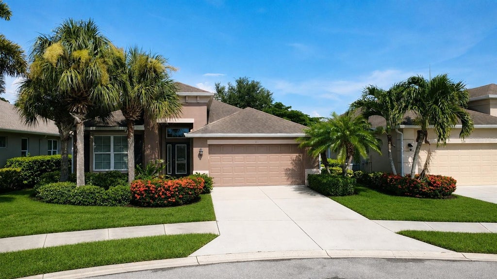 Photo of 122 Altesino Court, Venice, FL 34292 (MLS # N6145300)