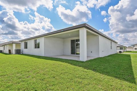 A home in PARRISH