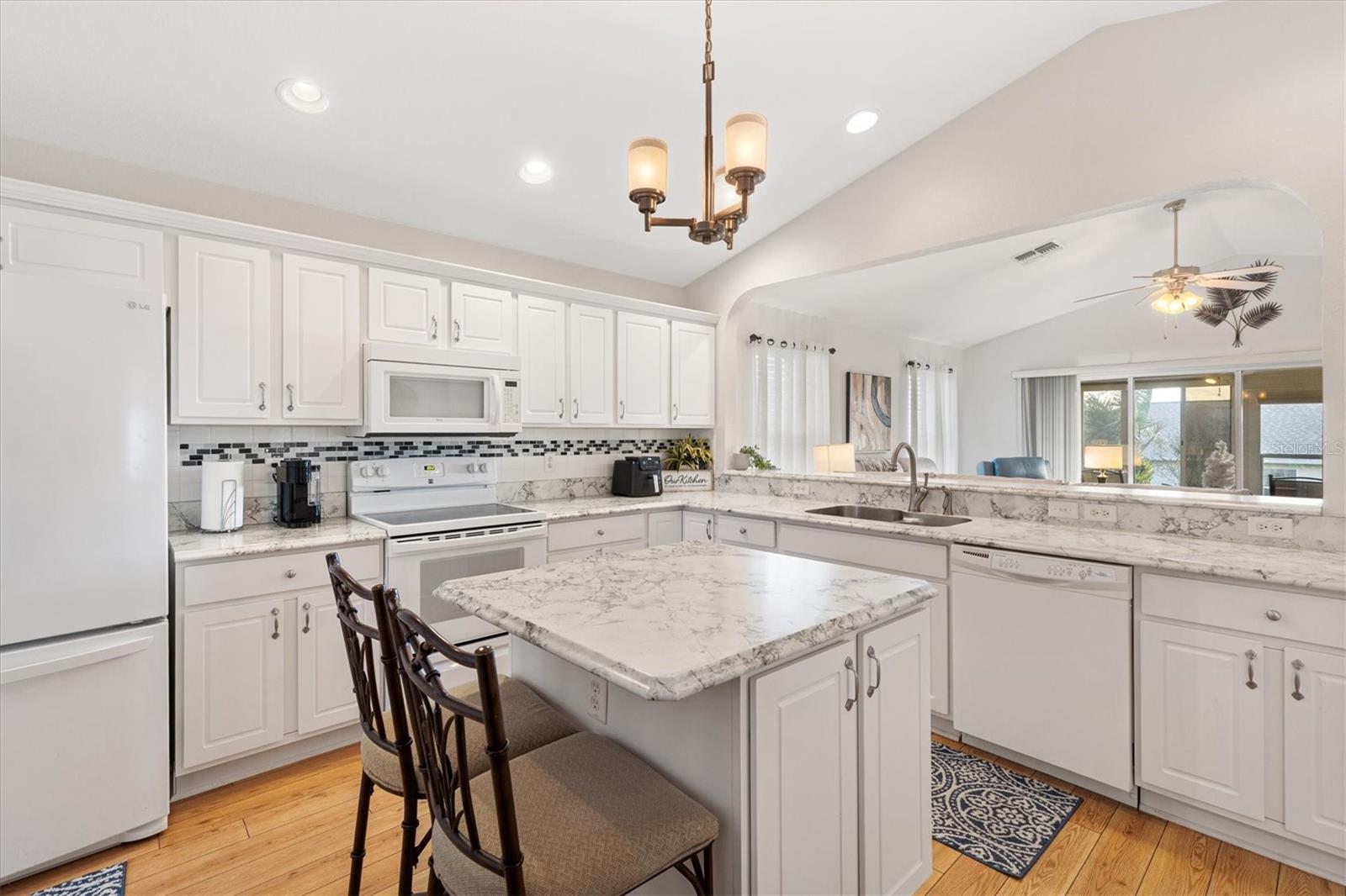 STONECREST - Residential