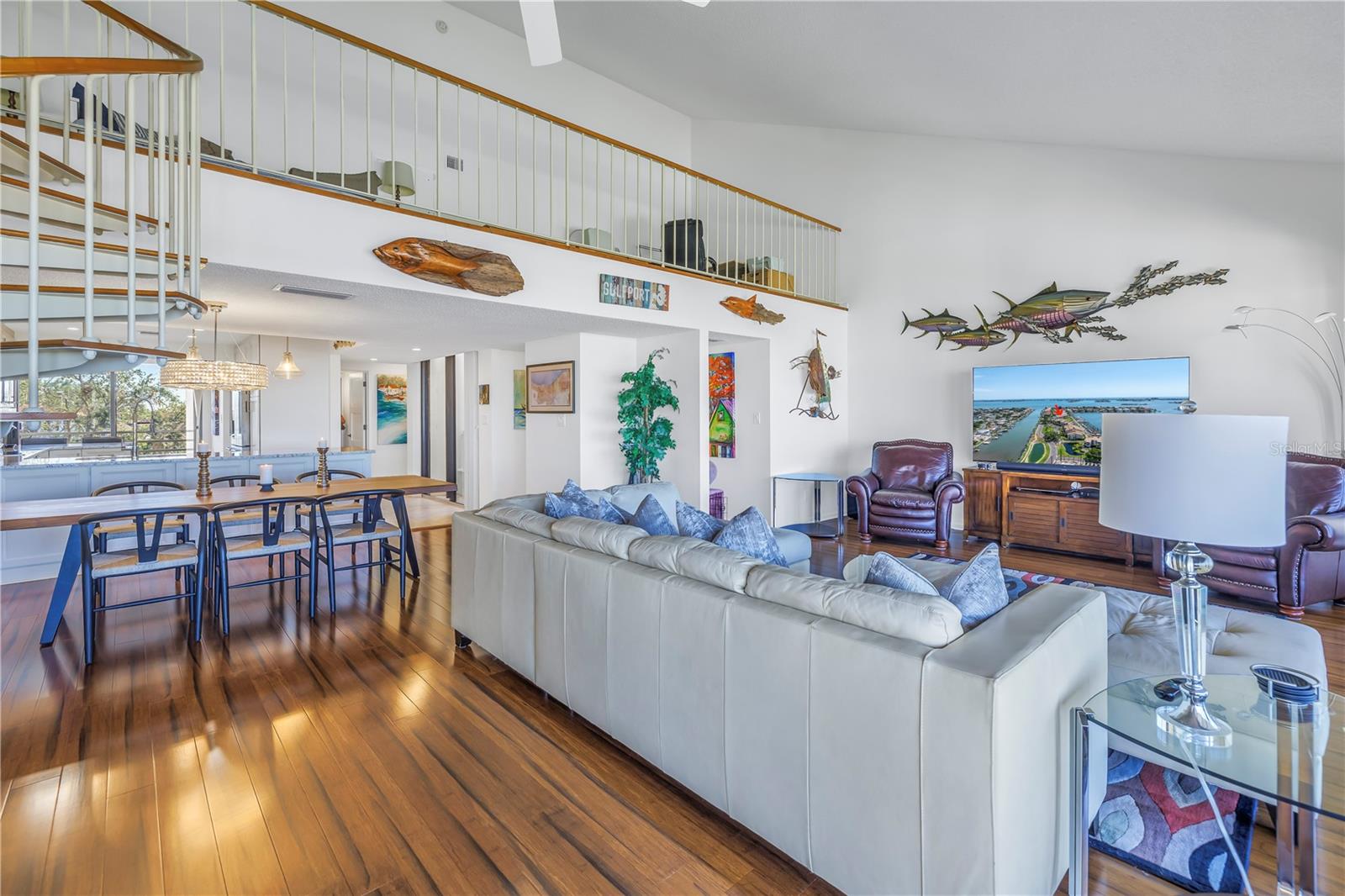 KIPPS COLONY AT PASADENA YACHT/CNTRY CLUB - Residential