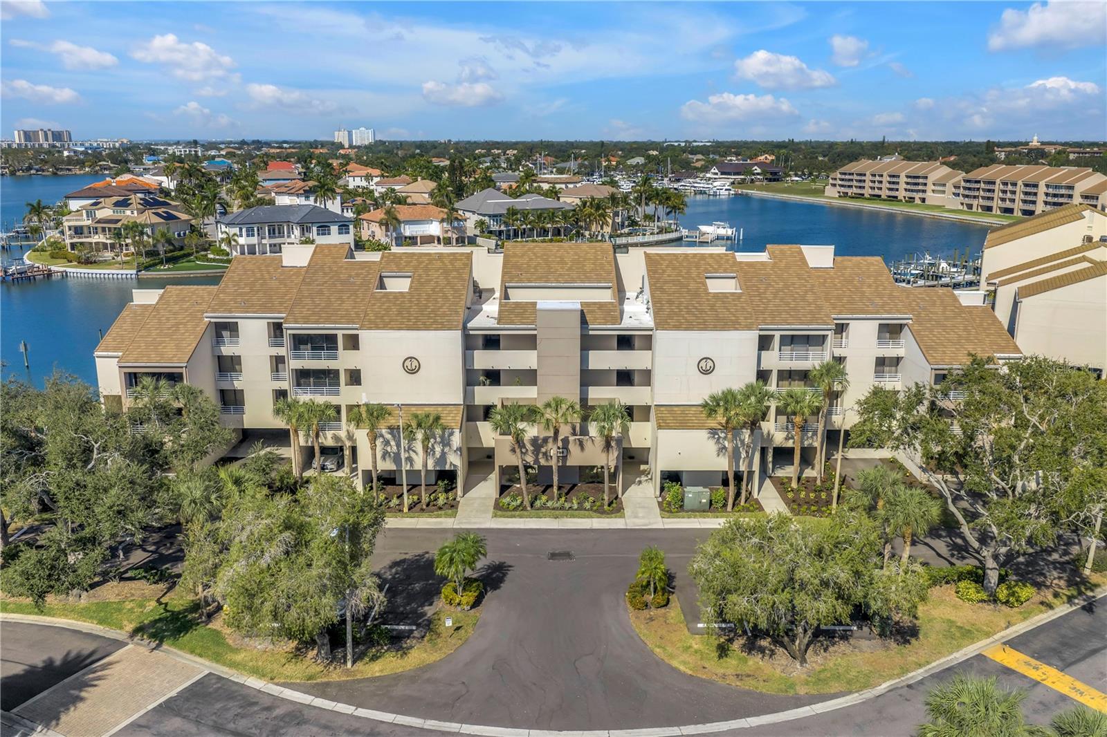 2795 KIPPS COLONY DRIVE S 305