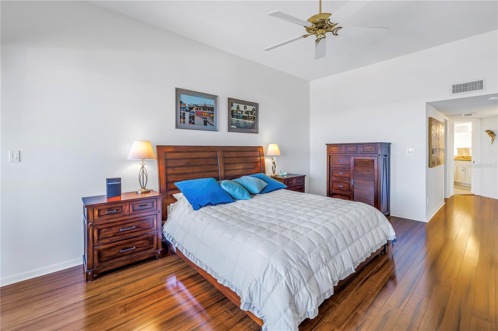 KIPPS COLONY AT PASADENA YACHT/CNTRY CLUB - Residential