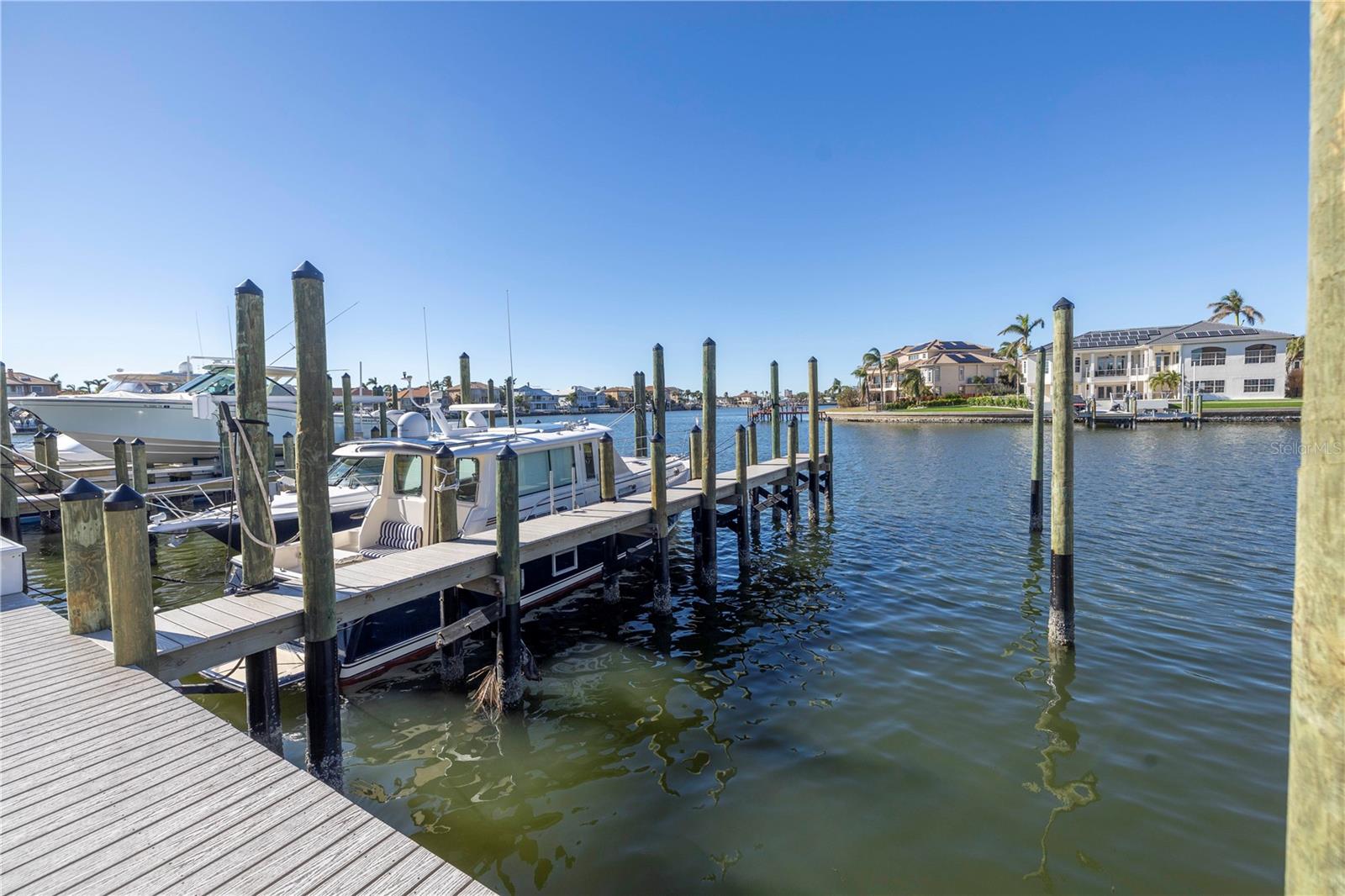 KIPPS COLONY AT PASADENA YACHT/CNTRY CLUB - Residential