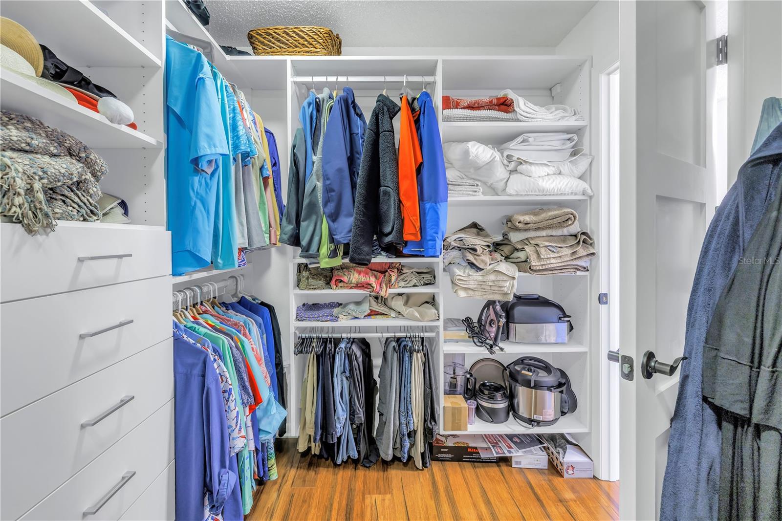 KIPPS COLONY AT PASADENA YACHT/CNTRY CLUB - Residential