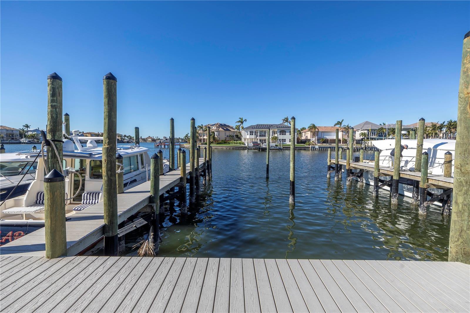 2795 KIPPS COLONY DRIVE S 305