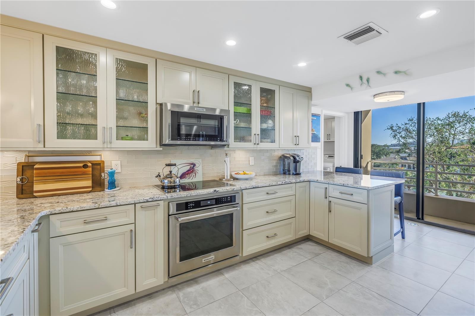 KIPPS COLONY AT PASADENA YACHT/CNTRY CLUB - Residential