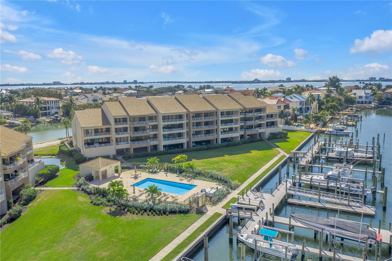 KIPPS COLONY AT PASADENA YACHT/CNTRY CLUB - Residential