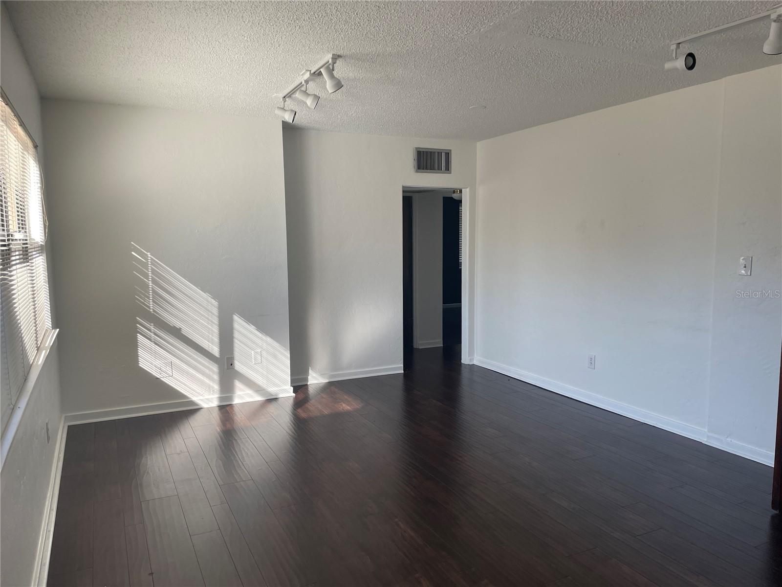 FULLER EDNA G REV - Commercial Lease