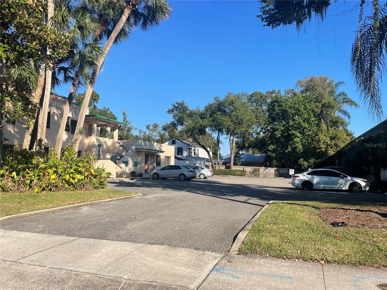 FULLER EDNA G REV - Commercial Lease