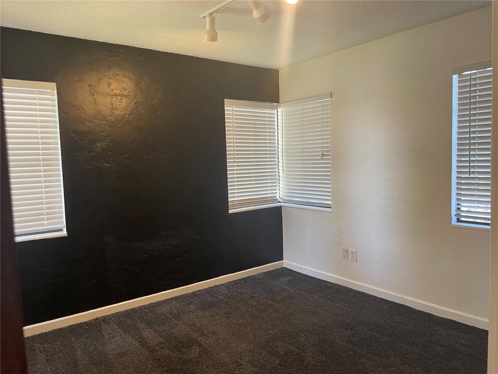 FULLER EDNA G REV - Commercial Lease