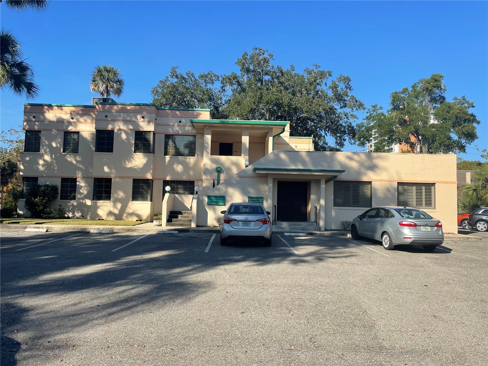 FULLER EDNA G REV - Commercial Lease