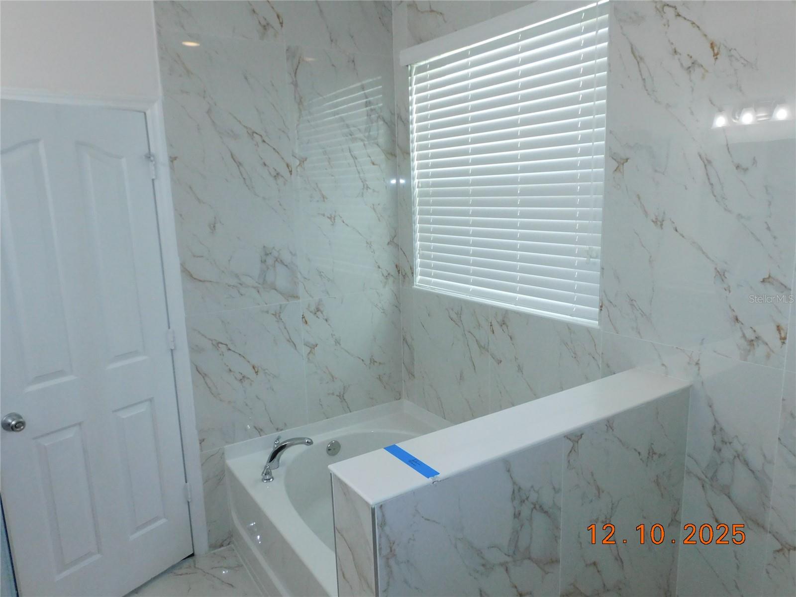 SHINGLE CREEK RESERVE AT THE OAKS PH 5 - Residential