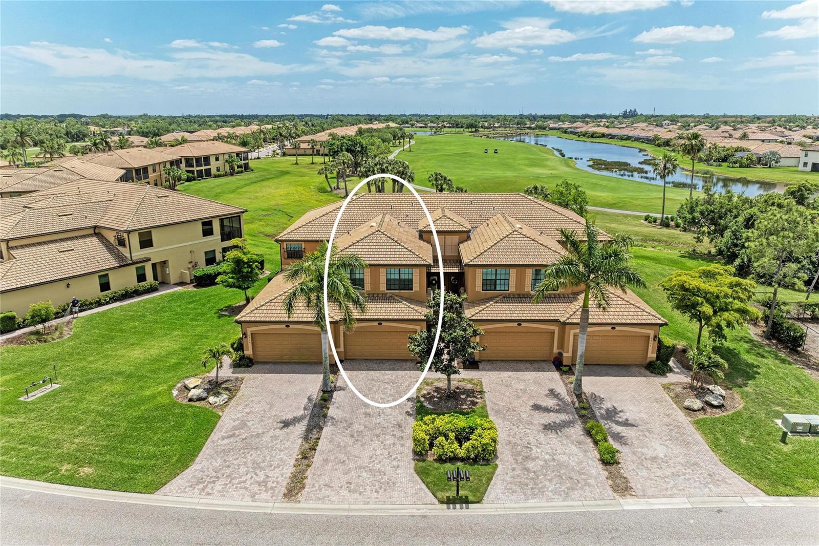 RIVER STRAND - Residential