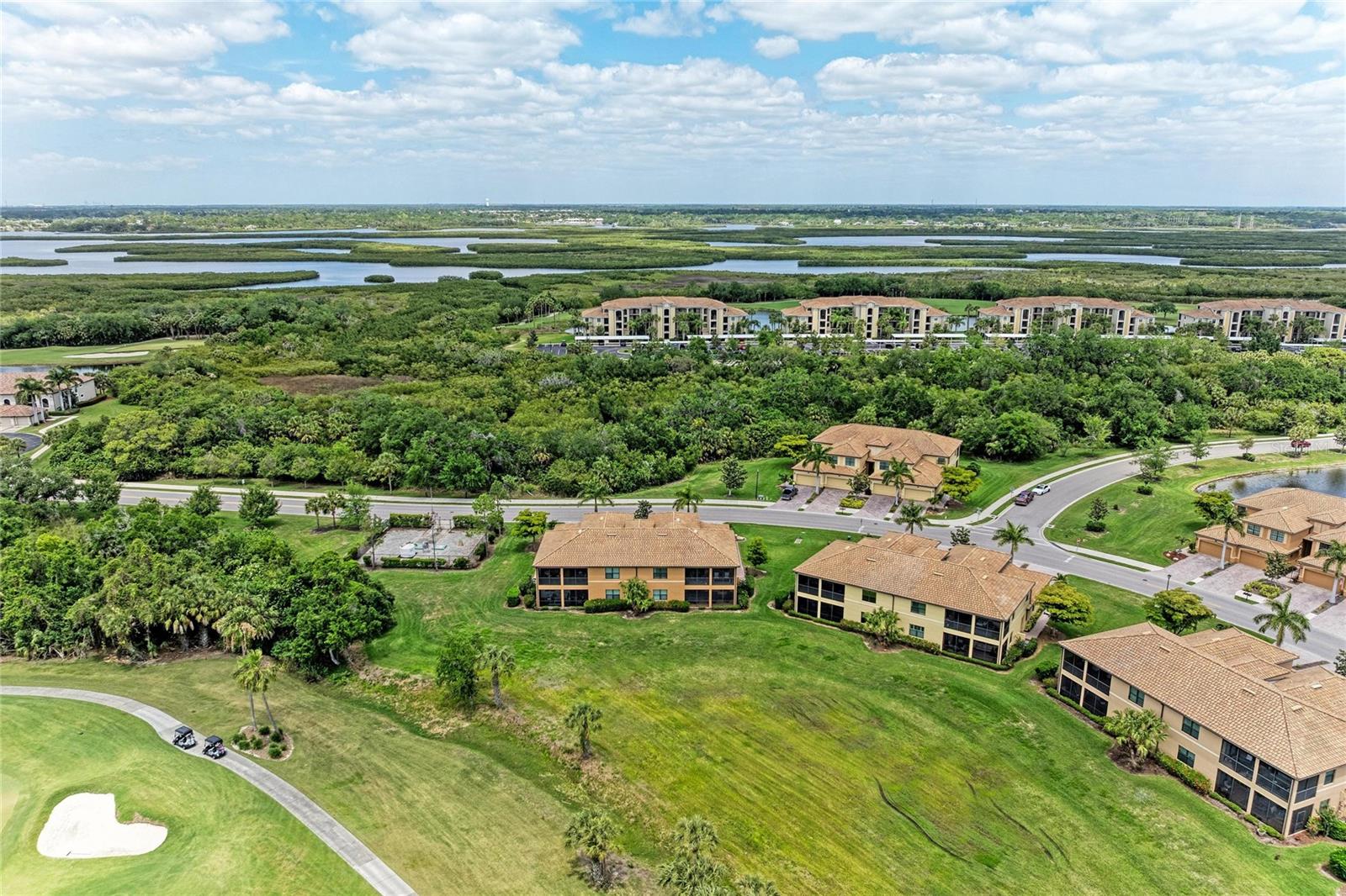 RIVER STRAND - Residential