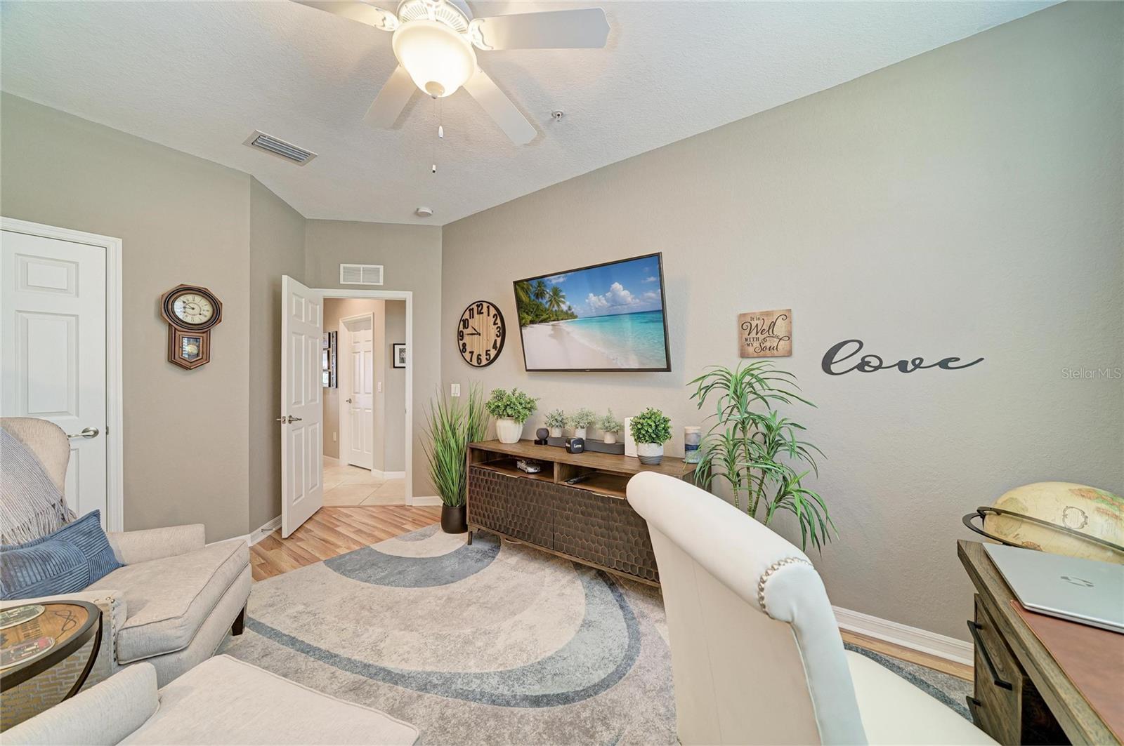 RIVER STRAND - Residential