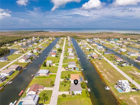 A home in HERNANDO BEACH