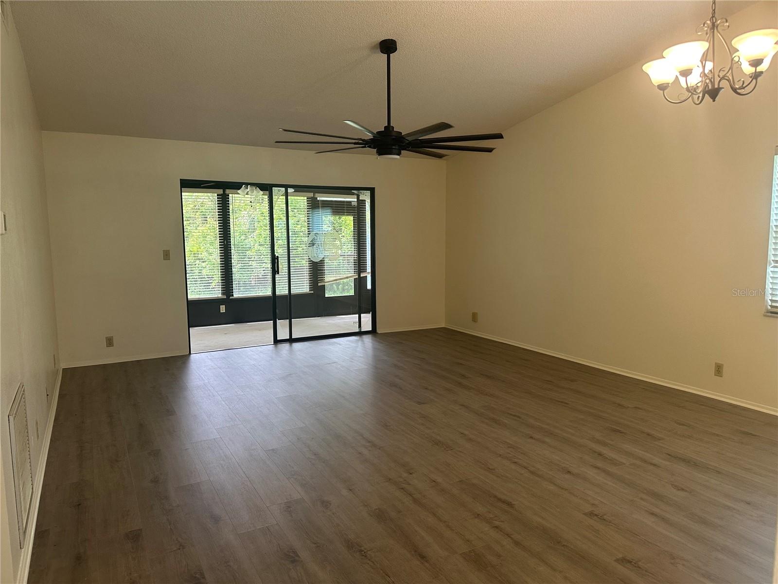 CURRY COVE - Residential
