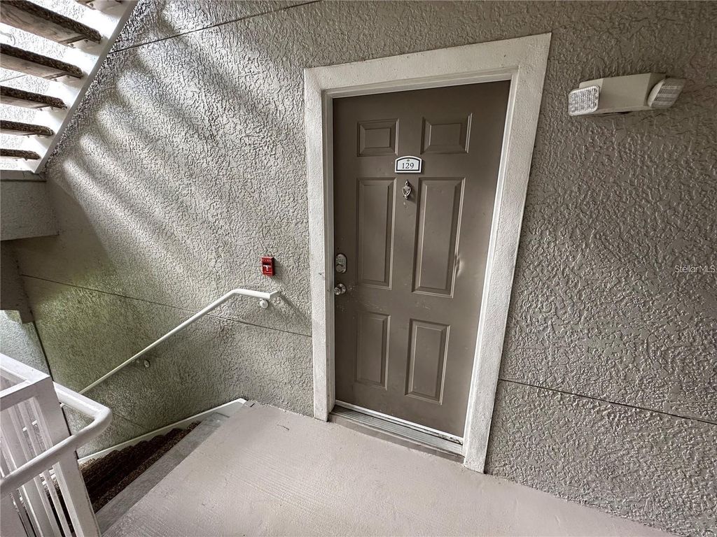 Photo of 3307 S Kirkman Road #129, Orlando, FL 32811 (MLS # O6391629)