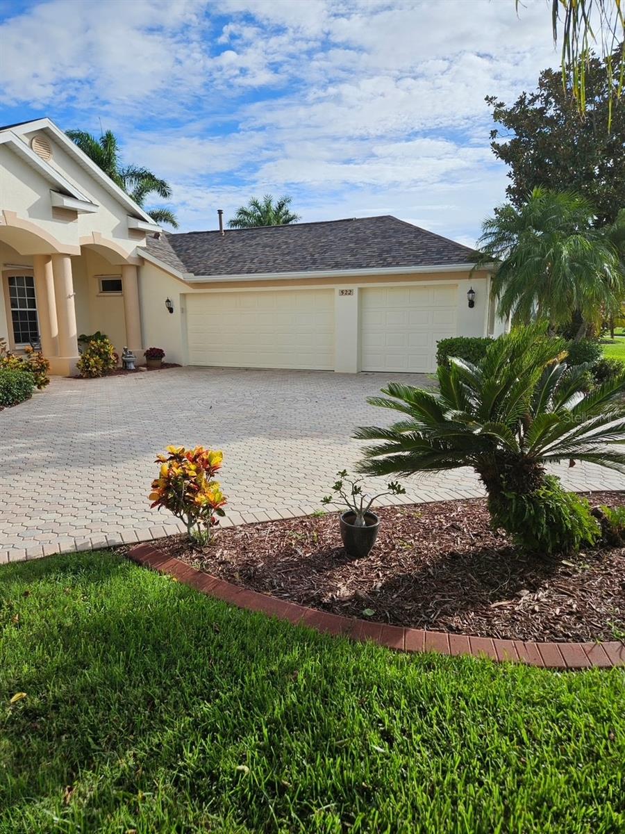 522 PLANTERS MANOR WAY