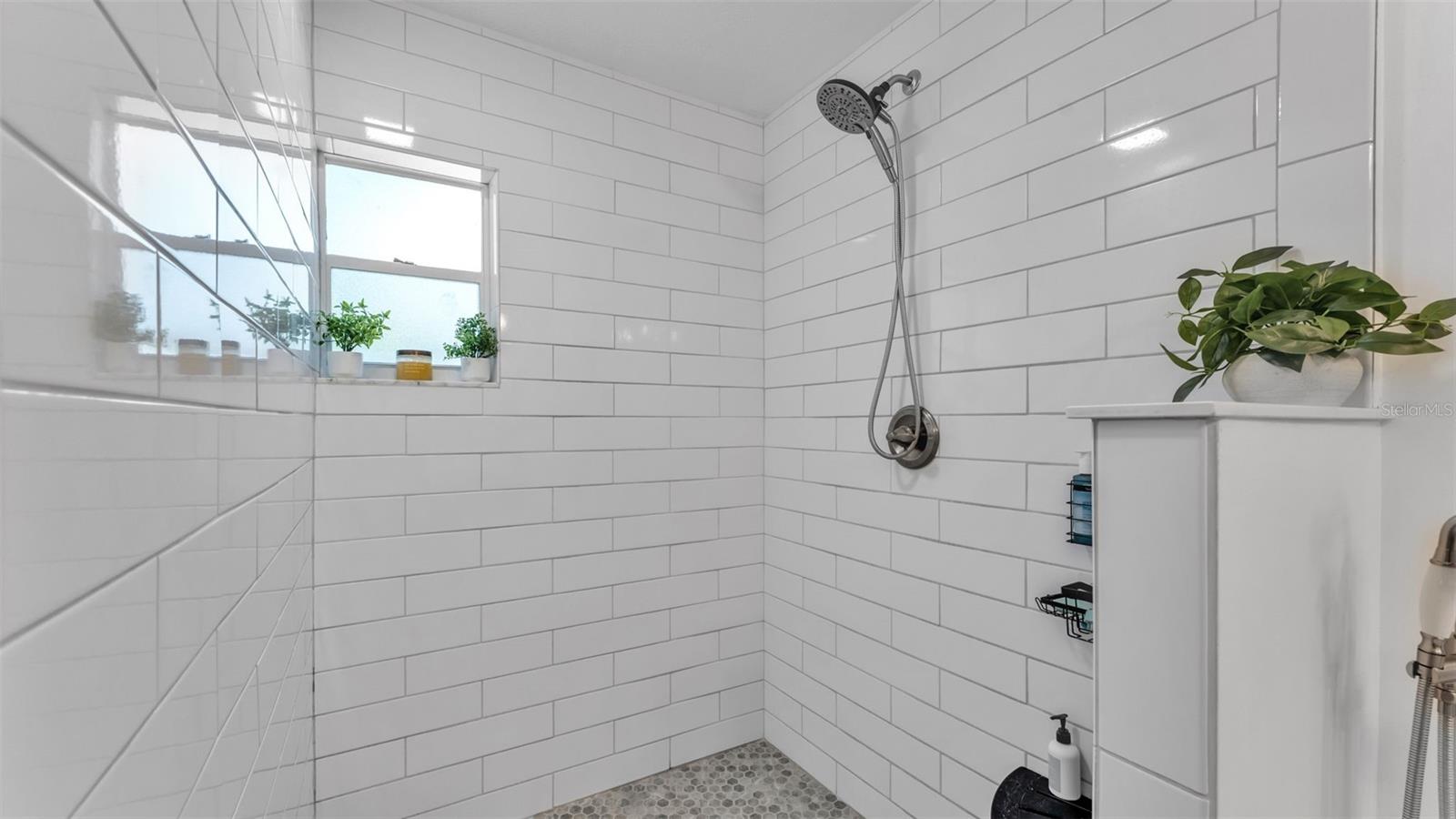 CHRISTINA WOODS - Residential