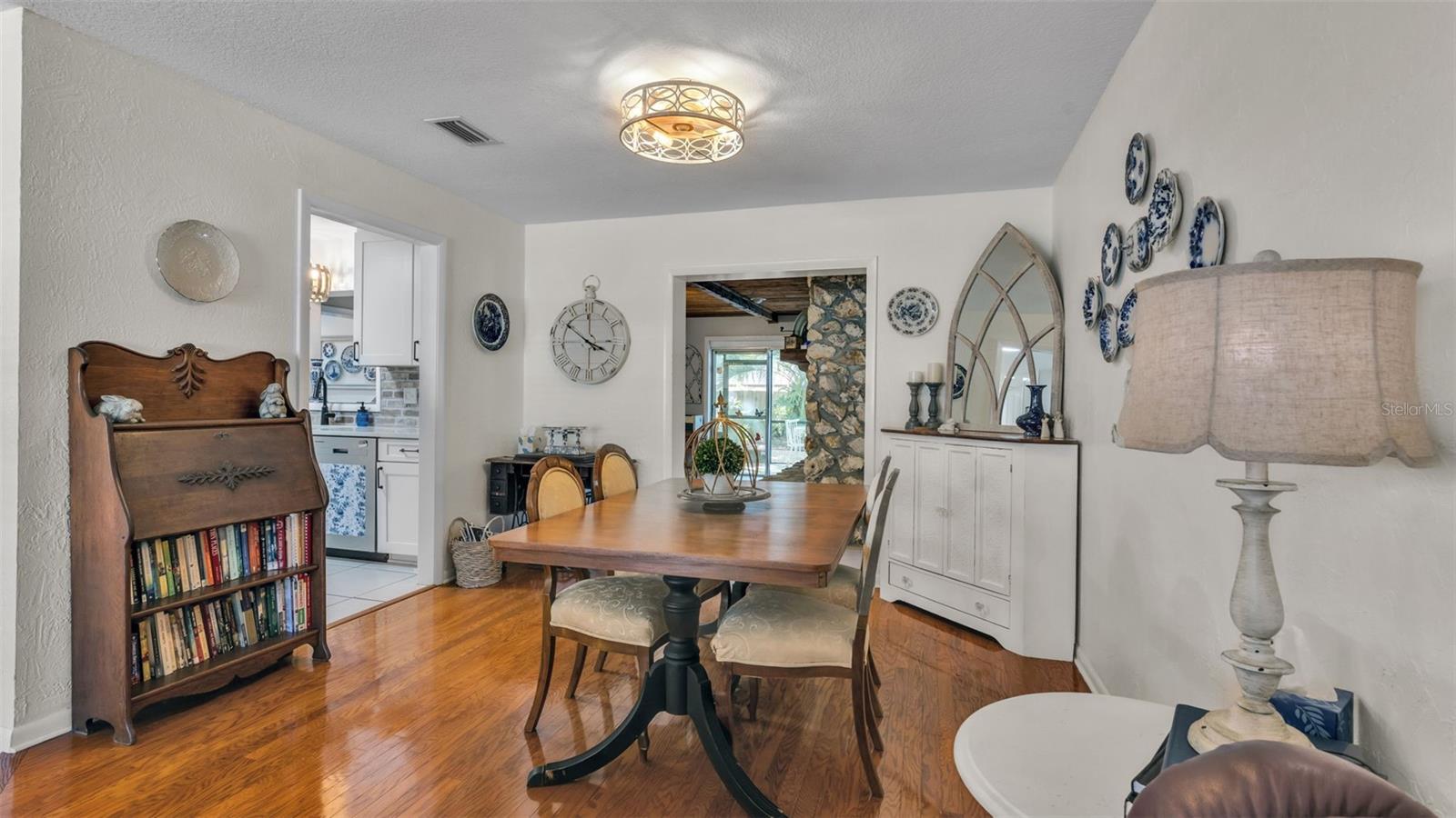 CHRISTINA WOODS - Residential