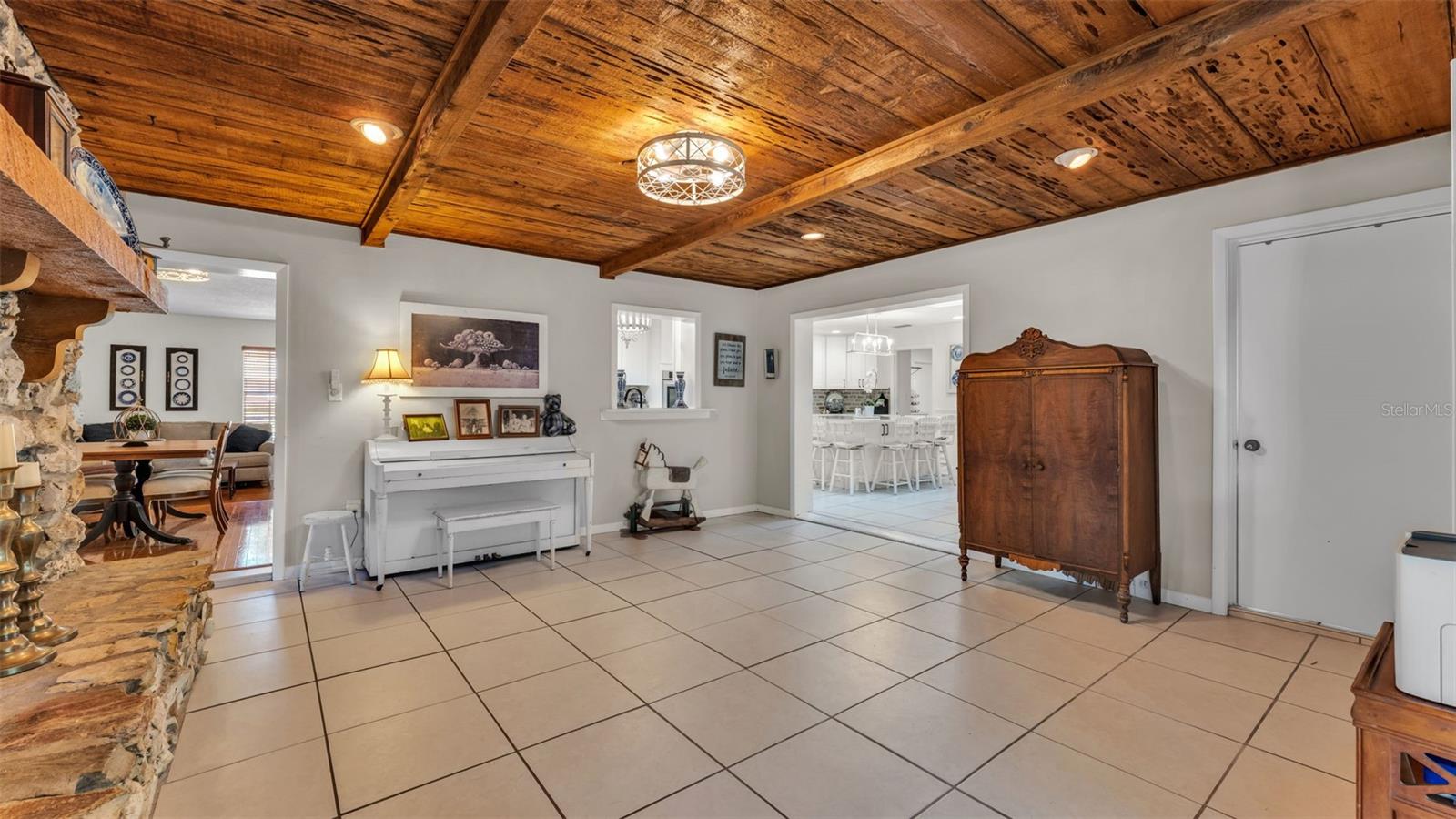 CHRISTINA WOODS - Residential