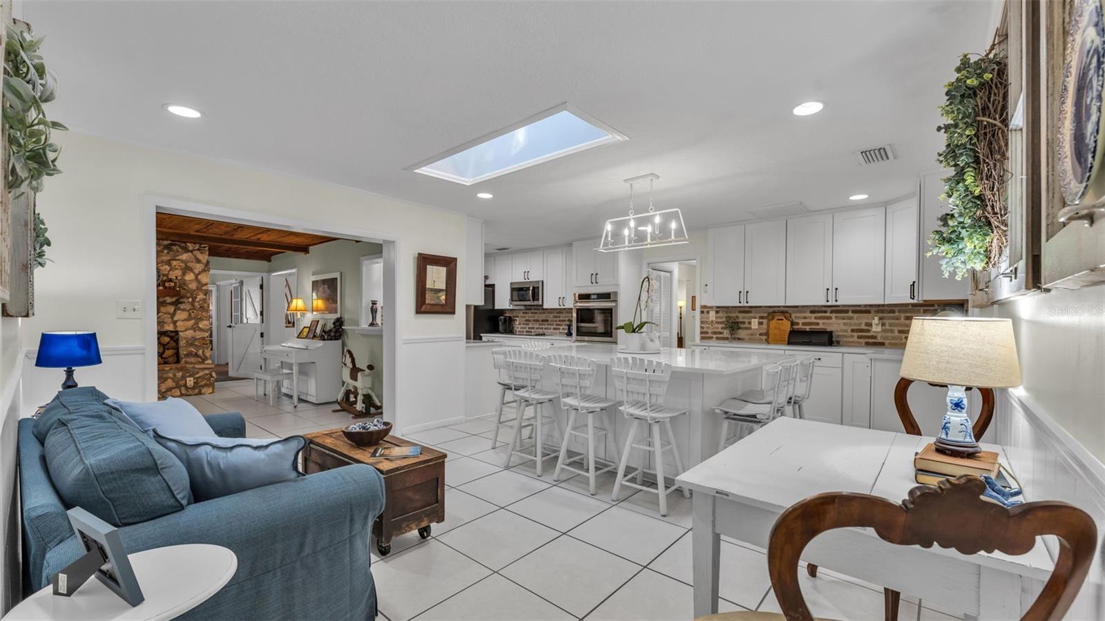 CHRISTINA WOODS - Residential