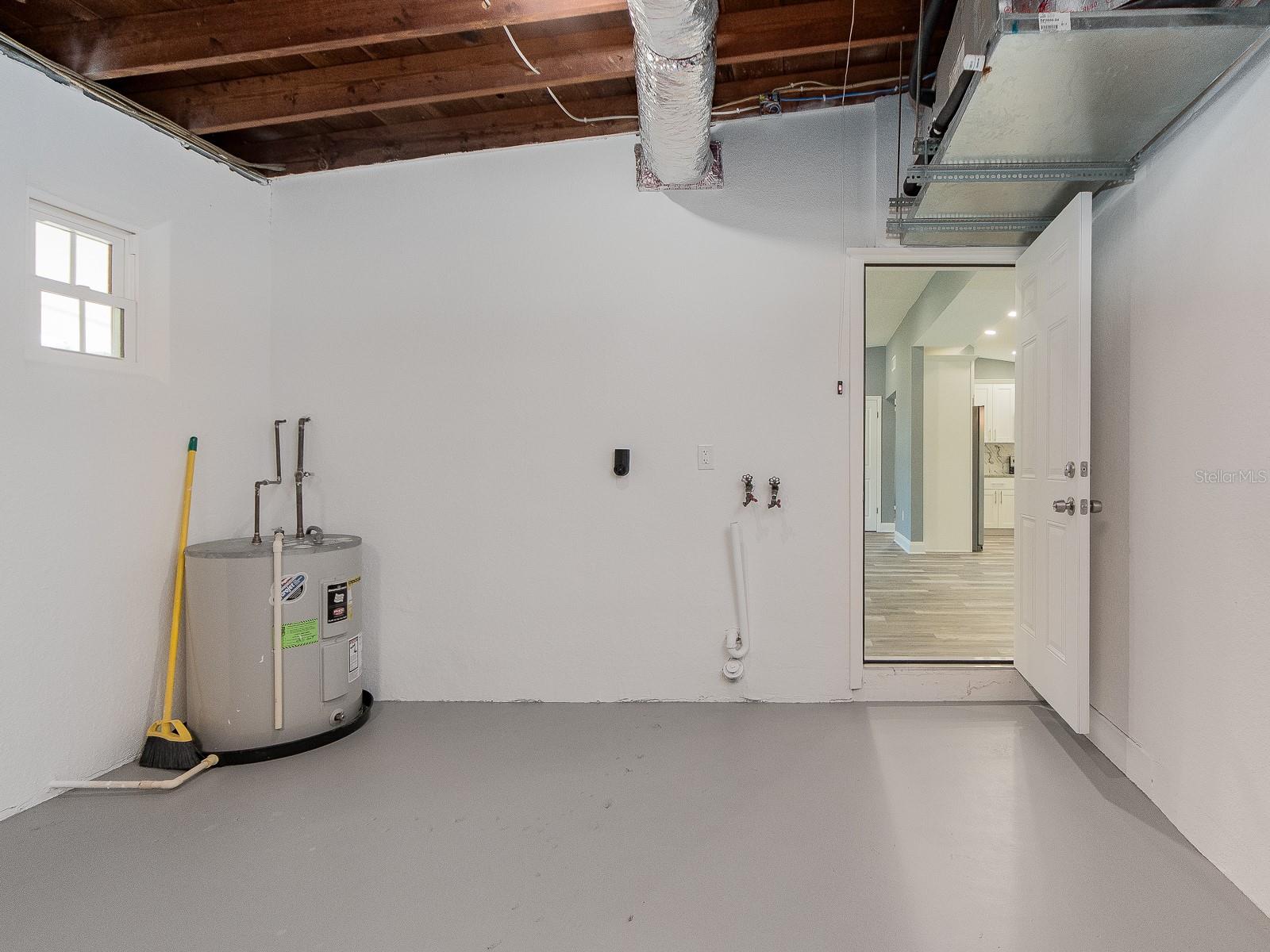 BROOKHILL - Residential