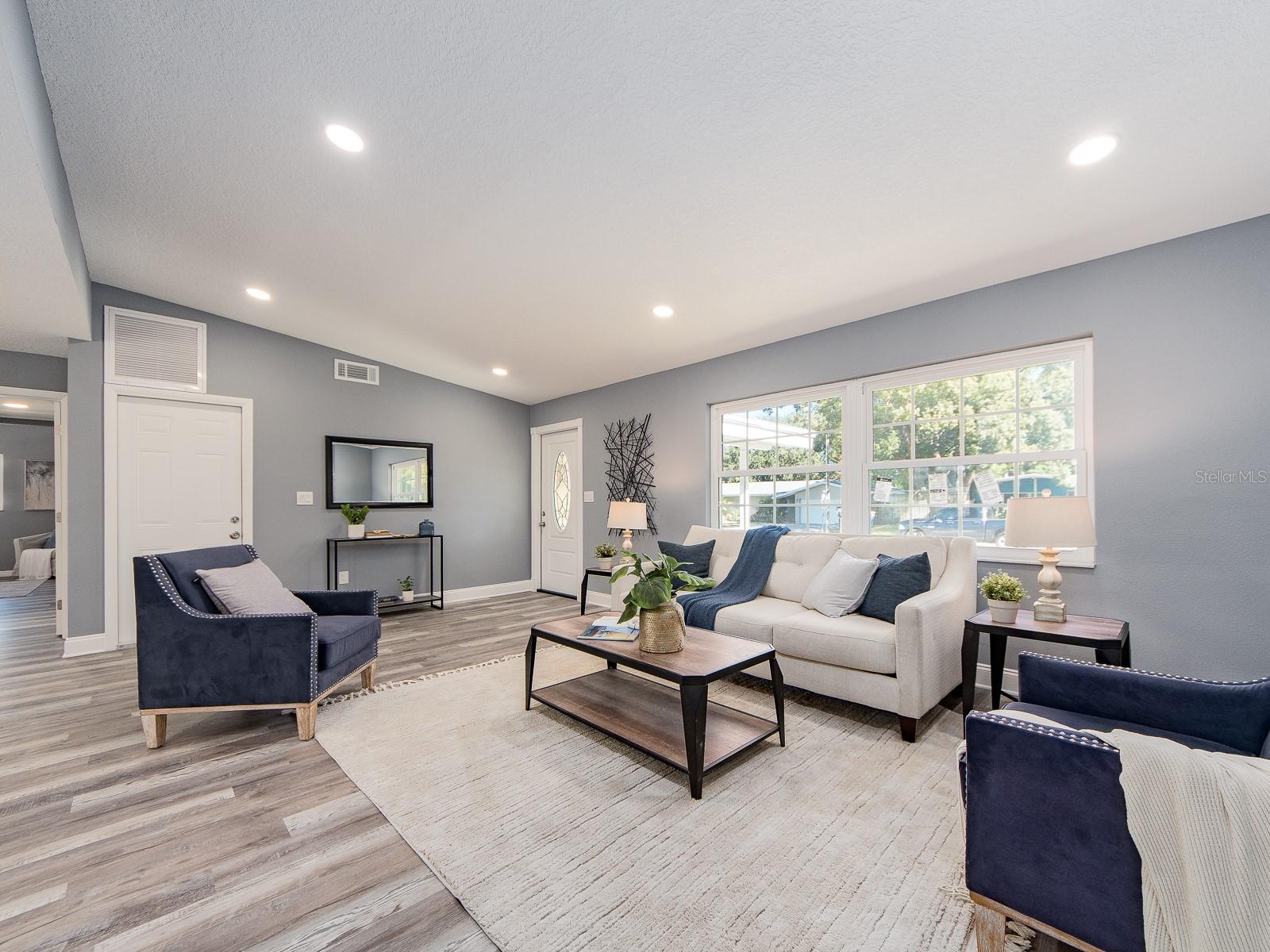 BROOKHILL - Residential