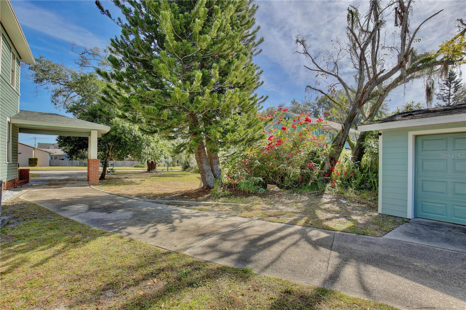 PINE HGTS - Residential