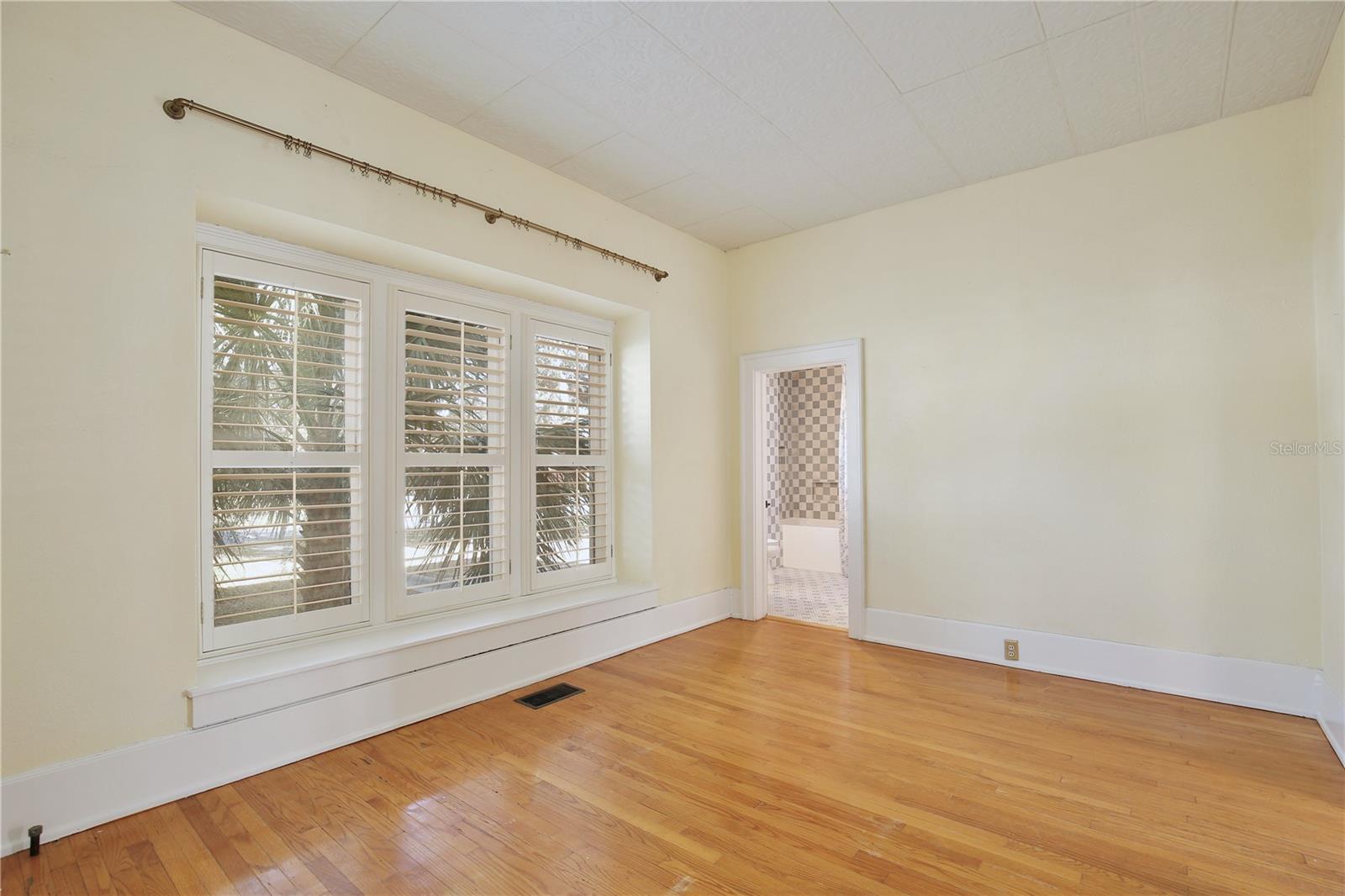 PINE HGTS - Residential