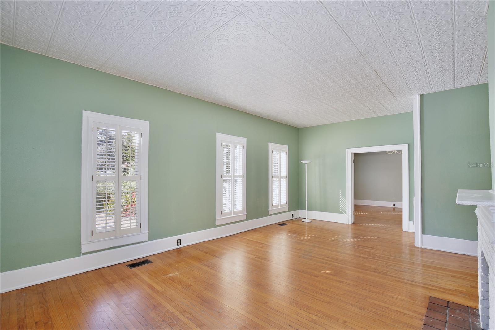 PINE HGTS - Residential