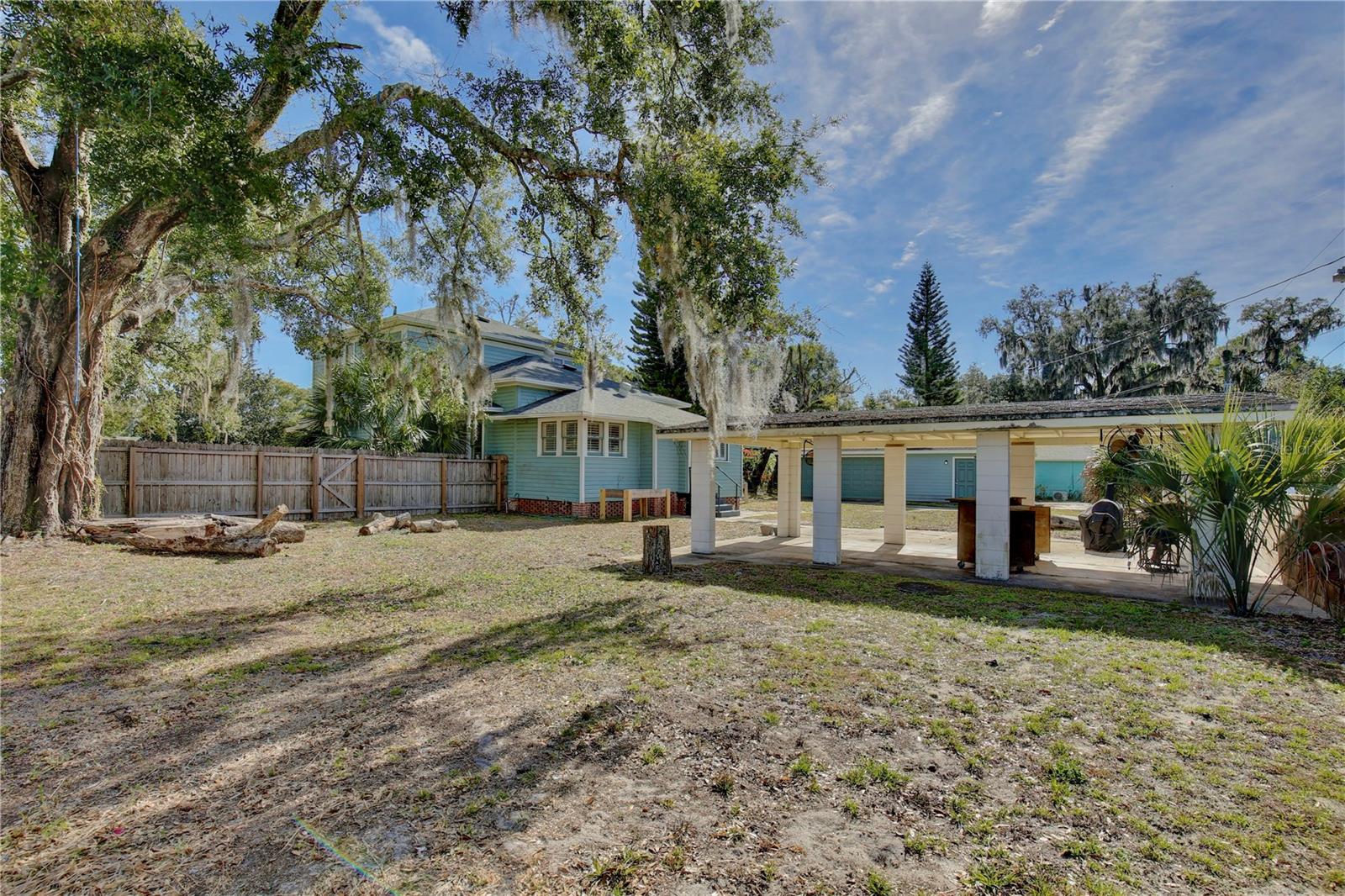 PINE HGTS - Residential